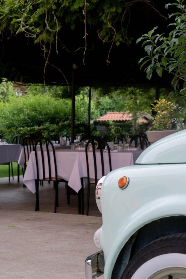 Amare Ristorante Locanda Chartreuse de Pavie Extérieur photo